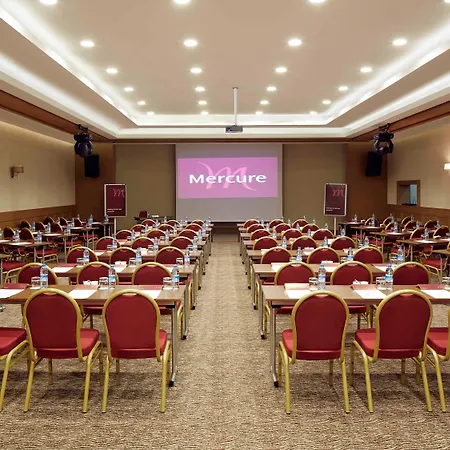Mercure Altunizade 4*