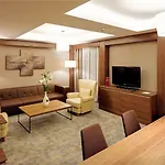 ميركيور التونيزاد فندق