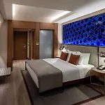 فندق ميركيور التونيزاد 4*