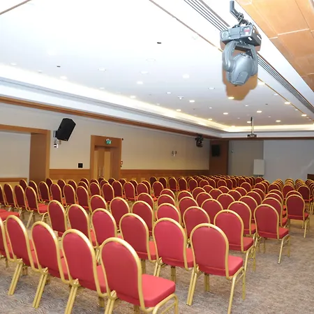 Mercure Altunizade 4*