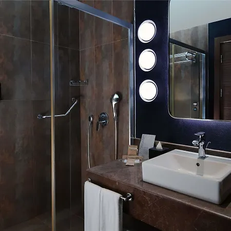 Mercure Altunizade Hotel 4*