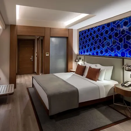 Hotel Mercure Altunizade 4*