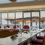 Mercure Altunizade Hotel 4*