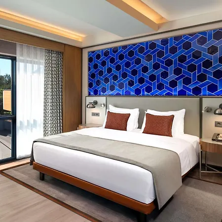 Mercure Altunizade 4*