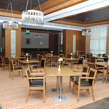 Mercure Altunizade 4*