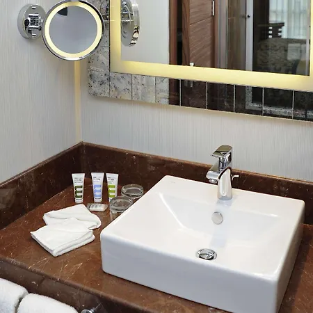Mercure Altunizade 호텔 4*