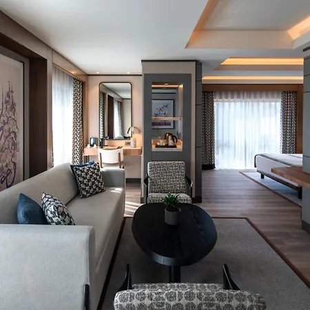 Mercure Altunizade 4*